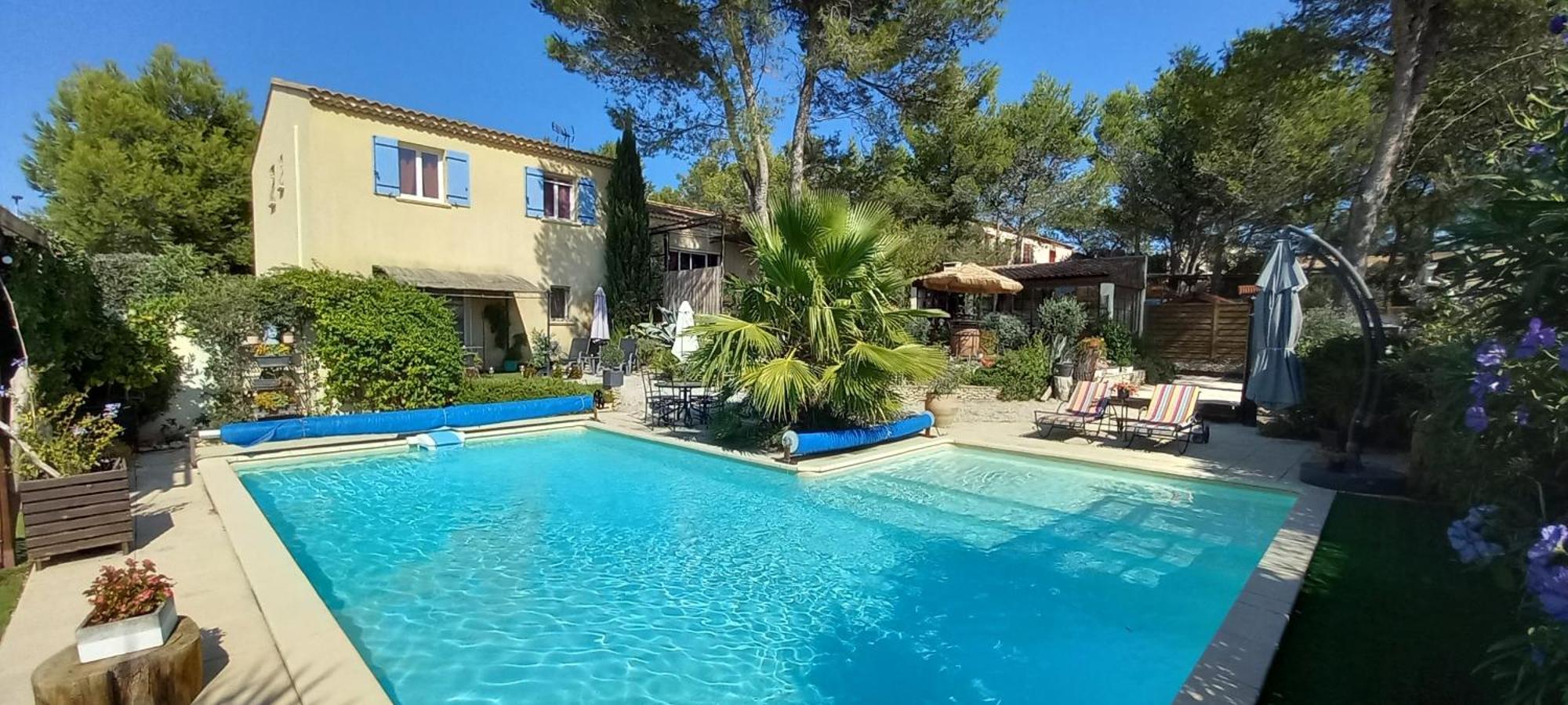 Les Coronilles Bed & Breakfast Beaucaire  Exterior foto
